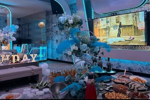 攀枝花KTV素场招聘酒水促销！提供住宿薪资不压不扣